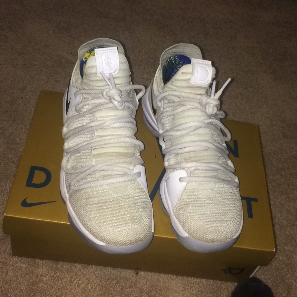 Kd 10 golden state color way